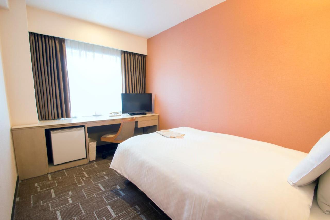 IP City Hotel Osaka - Imperial Palace Group Bagian luar foto