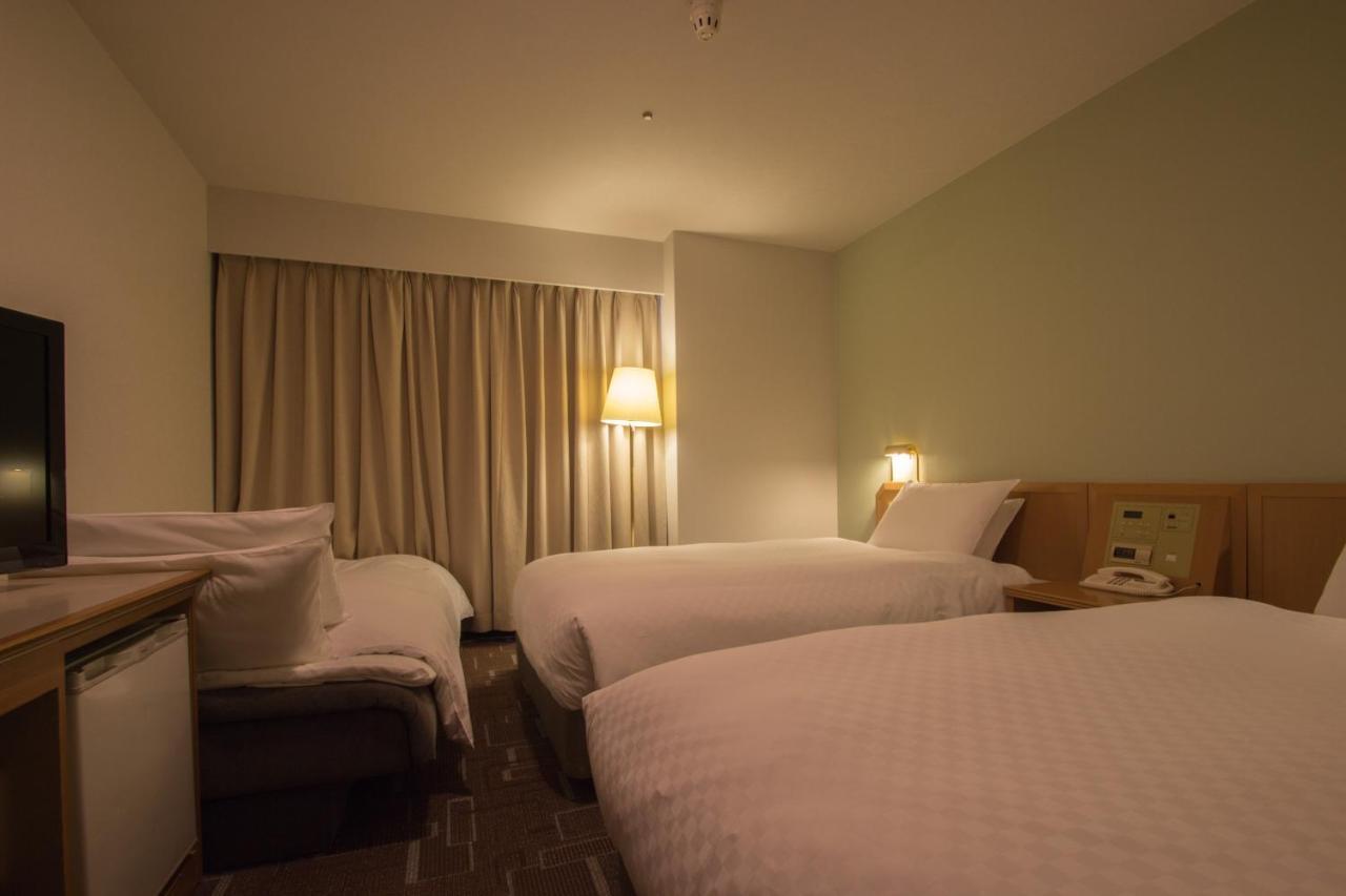 IP City Hotel Osaka - Imperial Palace Group Bagian luar foto